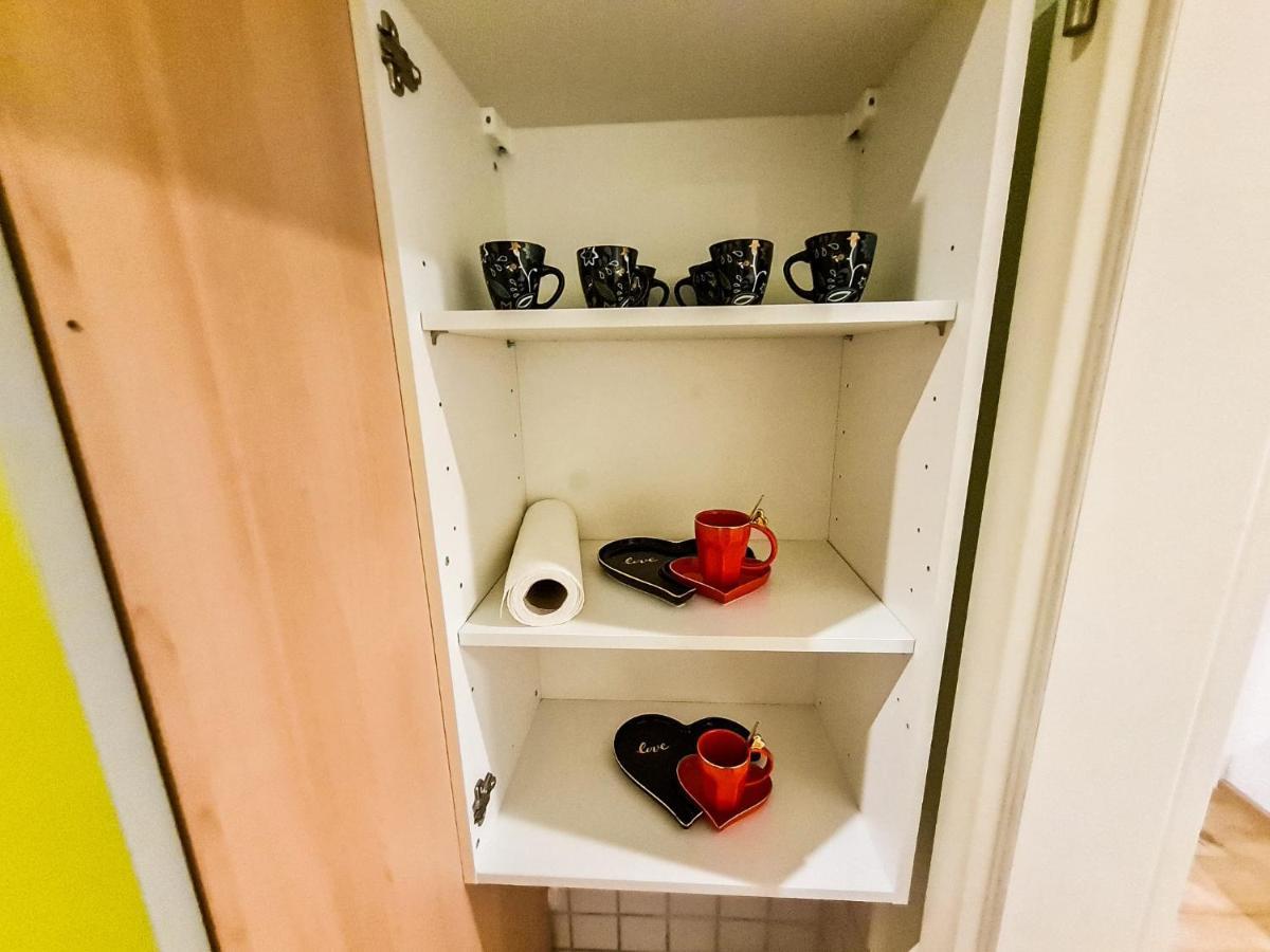 Moderne 3Zimmer Wohnung Mit Balkon 뉘른베르크 외부 사진